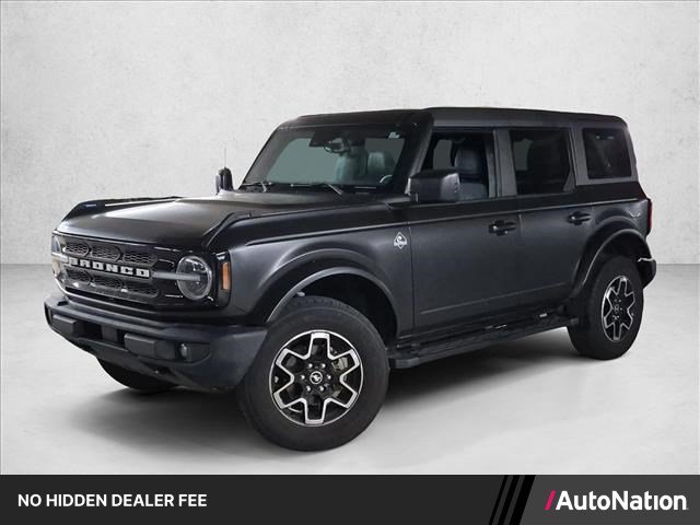 Used 2023 Ford Bronco Outer Banks AWD/4WD image 1