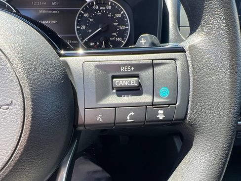 Certified 2023 Nissan Rogue SV AWD/4WD image 56