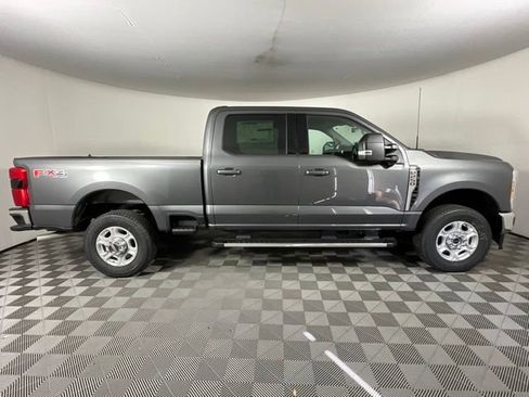 New 2026 Ford F250 XLT w/ XLT Premium Package image 2