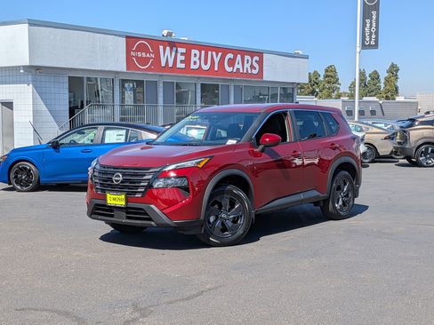 New 2026 Nissan Rogue SV image 1