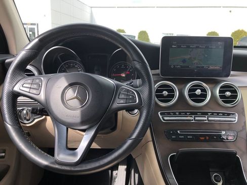 Used 2018 Mercedes-Benz GLC 300 GLC 300 image 30