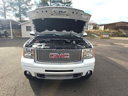 Used 2008 GMC Sierra 1500 Denali image 11