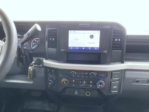 Used 2025 Ford F250 XL w/ XL Chrome Package AWD/4WD image 13