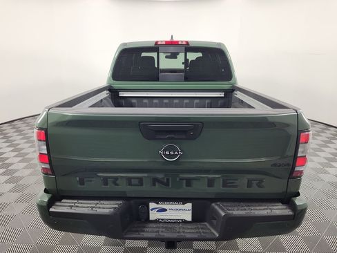 New 2026 Nissan Frontier SV w/ SV Convenience Package AWD/4WD image 4