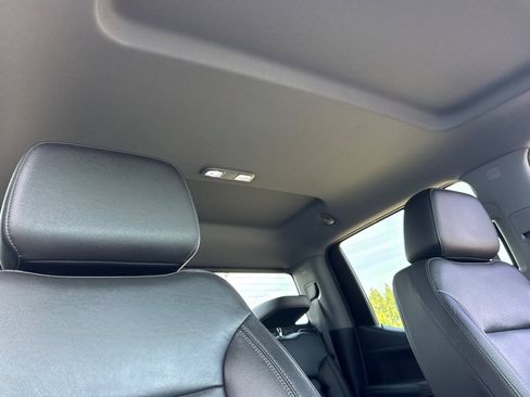 Used 2019 Chevrolet Silverado 1500 RST AWD/4WD image 17