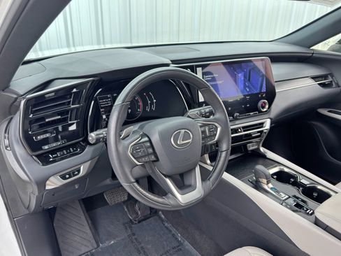 Used 2024 Lexus RX 350 Premium w/ Accessory Package (Z1) image 14