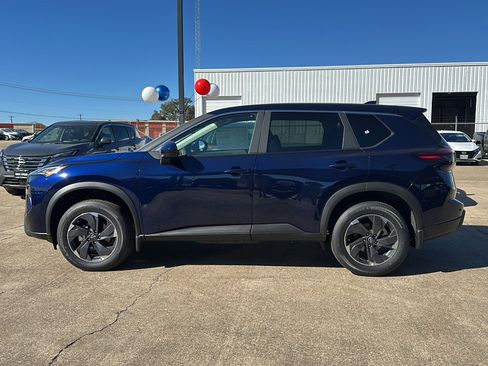 New 2026 Nissan Rogue SV image 5
