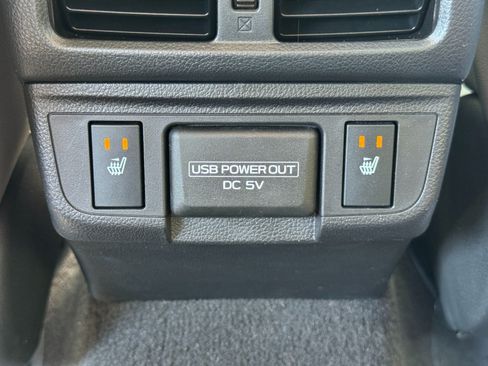 Used 2018 Subaru Outback 2.5i Limited AWD/4WD image 33
