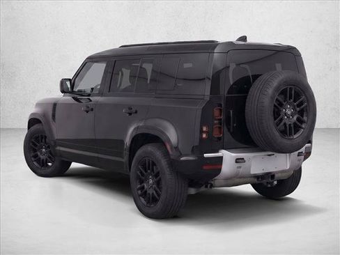 Used 2023 Land Rover Defender 110 X-Dynamic SE AWD/4WD image 5