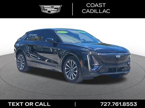 Used 2025 Cadillac Lyriq Sport RWD image 3