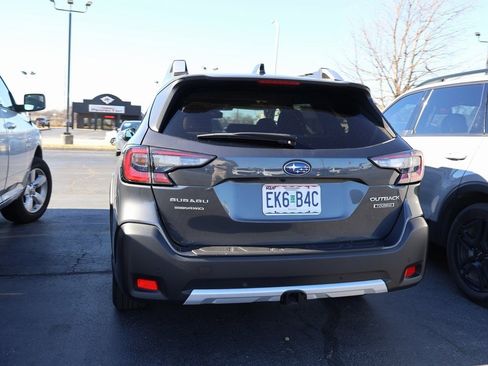 Used 2023 Subaru Outback Touring w/ Popular Package #2 image 19