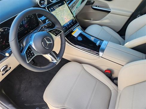 New 2026 Mercedes-Benz GLC 300 4MATIC image 7