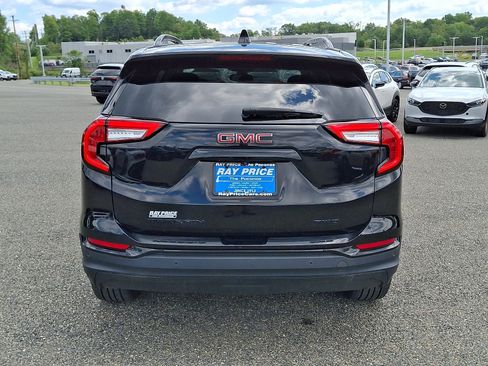 Used 2023 GMC Terrain SLT w/ Tech Package AWD/4WD image 6