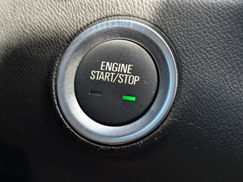 Used 2019 GMC Terrain SLT FWD image 32