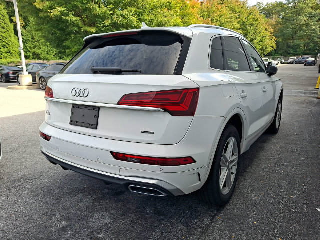 Used 2024 Audi Q5 e Premium Plus w/ Premium Plus Package AWD/4WD image 8