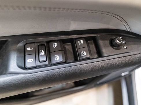 Used 2022 Jeep Compass Limited w/ Sun and Sound Group AWD/4WD image 20