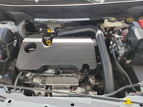 New 2026 Chevrolet Equinox RS w/ LPO, Floor Liner Package FWD image 13