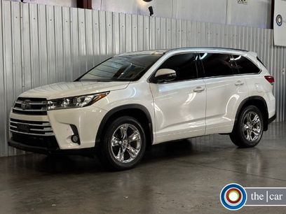 Used 2018 Toyota Highlander Limited Platinum