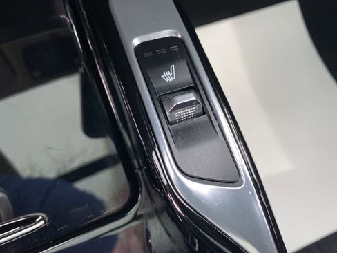 Certified 2022 Kia Sorento SX image 39