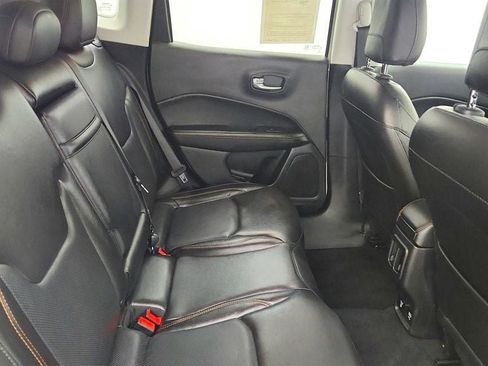 Used 2018 Jeep Compass Limited w/ Navigation Group AWD/4WD image 24