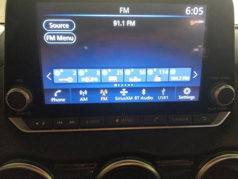 Used 2023 Nissan Sentra SV image 25