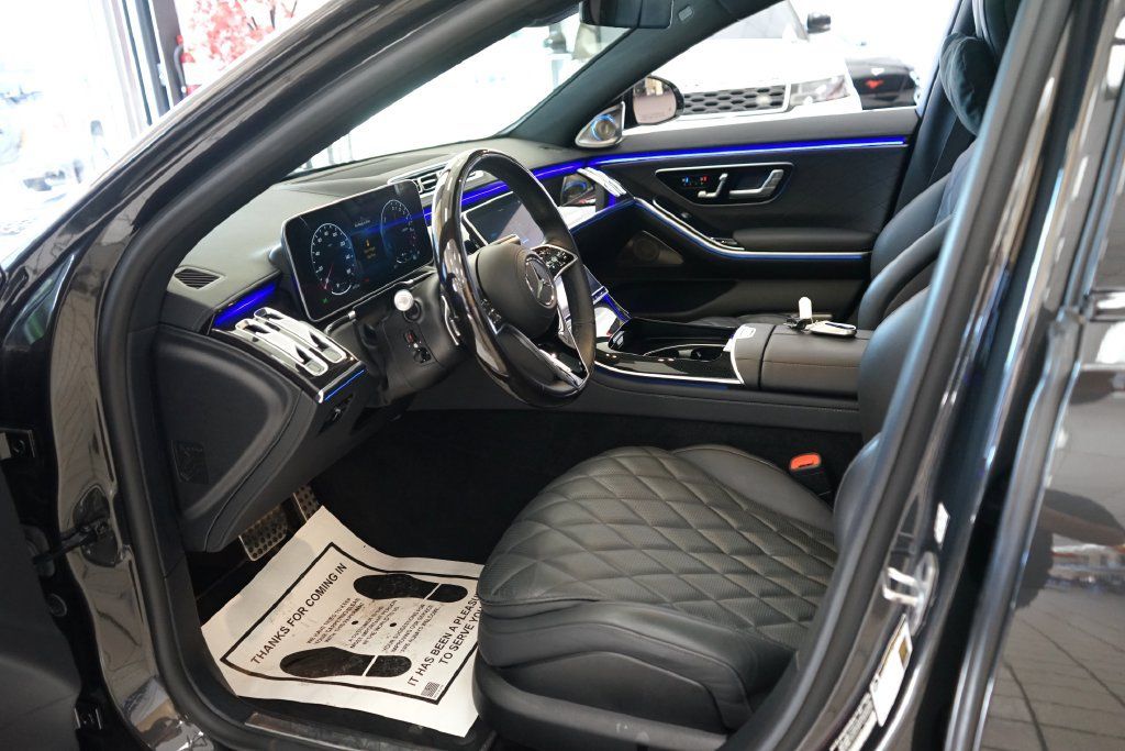 Used 2023 Mercedes-Benz S 580e 4MATIC Sedan image 29
