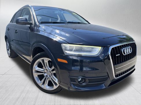 Used 2015 Audi Q3 2.0T Prestige w/ Prestige Package AWD/4WD image 2