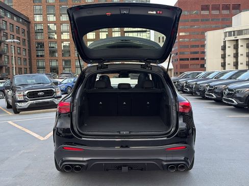 New 2026 Mercedes-Benz GLC 43 AMG 4MATIC image 7