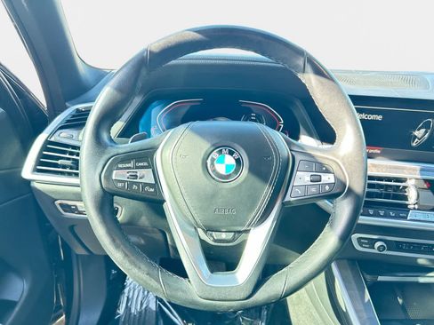 Used 2023 BMW X5 xDrive40i w/ Premium Package AWD/4WD image 16