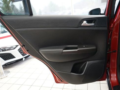 Used 2022 Kia Sportage LX image 41