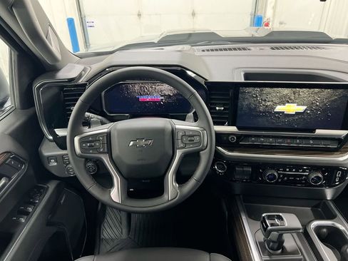 New 2026 Chevrolet Silverado 1500 LT Trail Boss w/ Safety Package AWD/4WD image 11