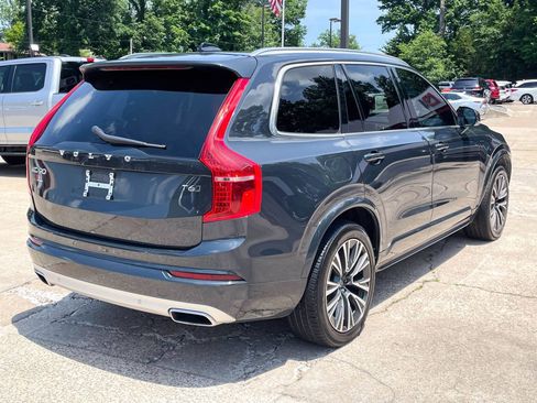 Used 2021 Volvo XC90 T6 Momentum AWD/4WD image 6