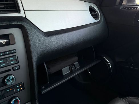 Used 2013 Ford Mustang GT Premium w/ Brembo Brake Pkg image 51