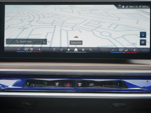 Used 2025 BMW i7 xDrive60 AWD/4WD image 15