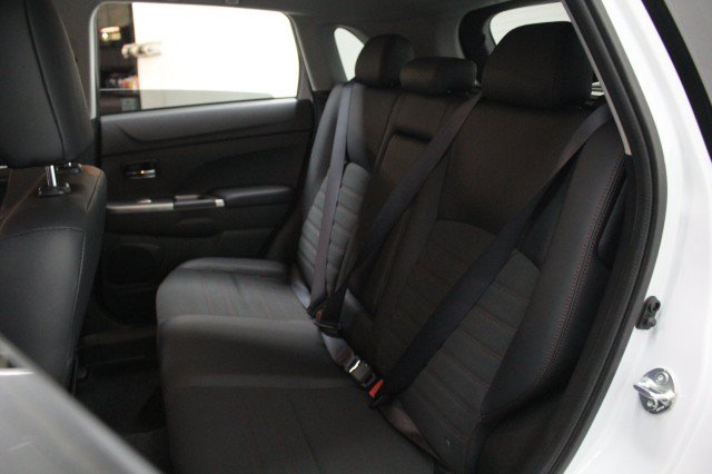 New 2026 Mitsubishi Outlander Sport SE AWD/4WD image 25