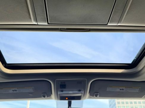 Used 2007 Chevrolet Avalanche LT w/ LT Preferred Equipment Group image 11