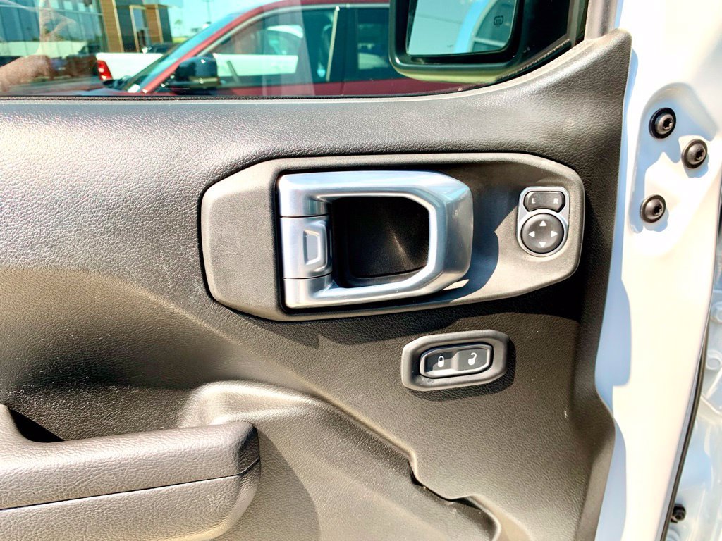 Used 2023 Jeep Wrangler Unlimited Sport AWD/4WD image 14