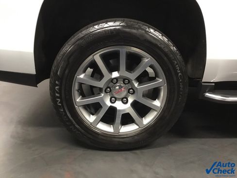 Used 2019 GMC Yukon Denali image 19