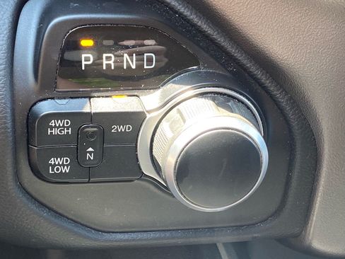 Used 2019 RAM 2500 Big Horn AWD/4WD image 19