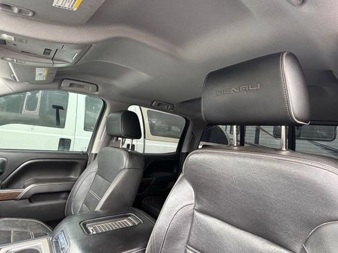 Used 2017 GMC Sierra 1500 Denali image 12
