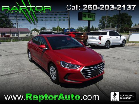 Used 2017 Hyundai Elantra SE FWD image 1