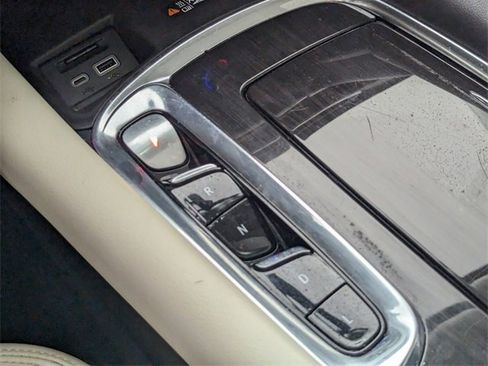 Certified 2023 Buick Enclave Essence w/ Experience Buick Package image 24