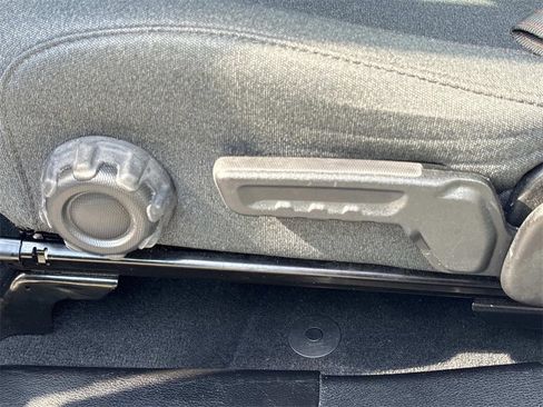 Used 2025 Jeep Wrangler Unlimited Rubicon image 11