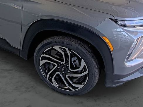 New 2026 Chevrolet TrailBlazer RS w/ Convenience Package FWD image 16