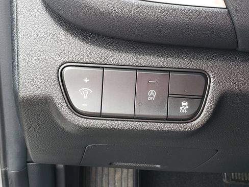 Certified 2024 Kia Seltos EX AWD/4WD image 18