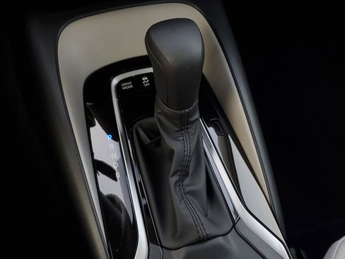 New 2026 Toyota Corolla LE image 30