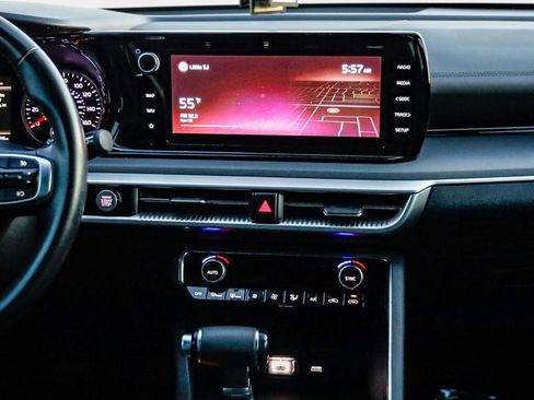 Used 2022 Kia K5 GT-Line image 15