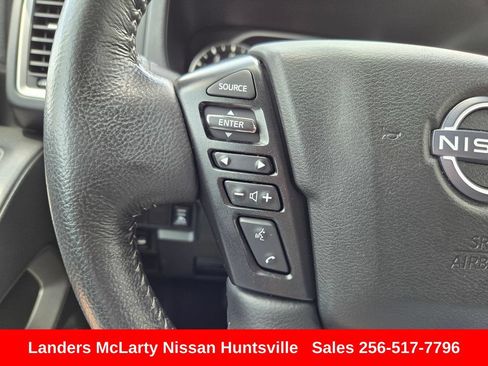 Used 2024 Nissan Frontier SL w/ Technology Package AWD/4WD image 27