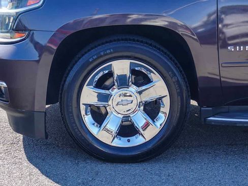 Used 2015 Chevrolet Suburban LTZ image 10