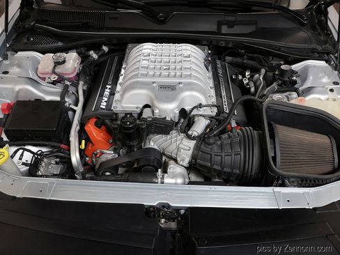 Used 2021 Dodge Challenger SRT Hellcat image 33